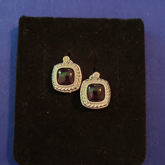 Joan Rivers Clip On Color Change Earrings - Picture 1 of 4